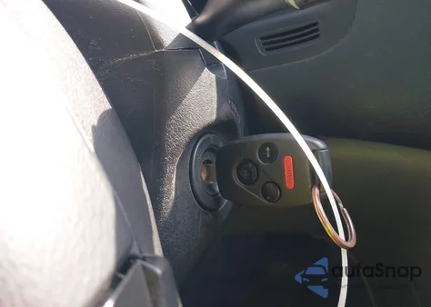 2004 Honda Accord 2.4 Lx z USA, uszkodzony, nr VIN 1HGCM56374A134201